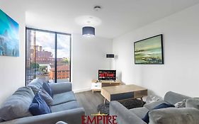 Luxury 2 Bedroom Apartment, On Broad Street!